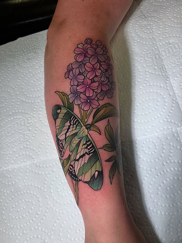 Botanical tattoo by Sam Read Tattoos