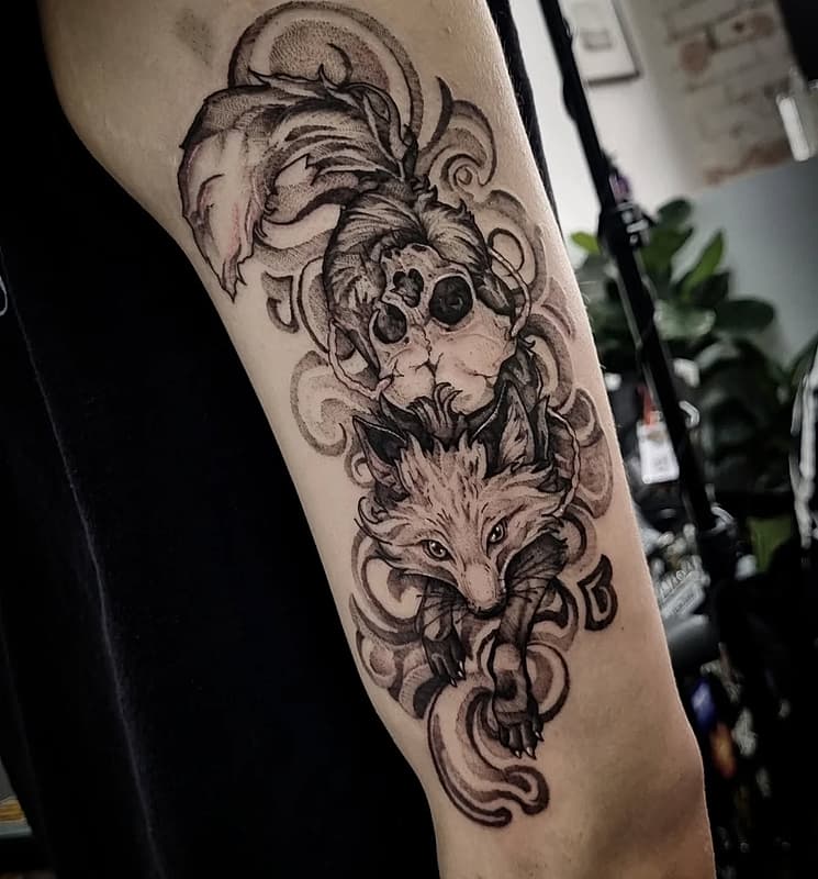 Tattoo by Eliza Rose