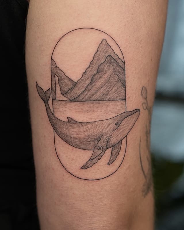 Fineline tattoo by Jane