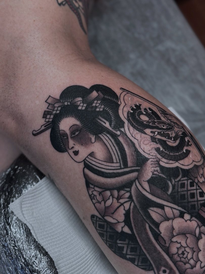Traditional tattoo by 𝖘𝖆𝖒 𝖈𝖗𝖔𝖜𝖊 - Melbourne tattooer