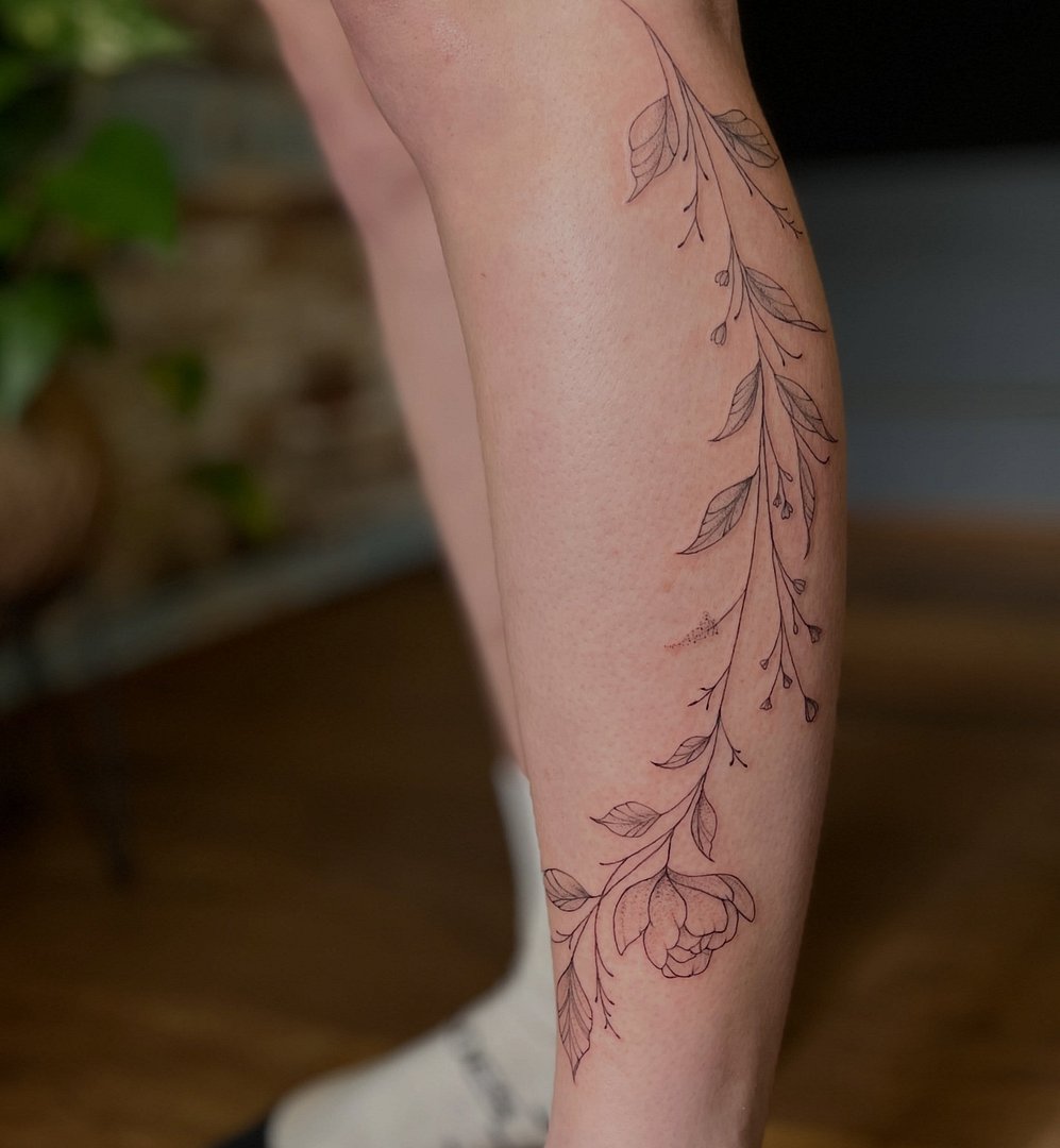 Fineline tattoo by Alaina | fine line tattooist | Perth
