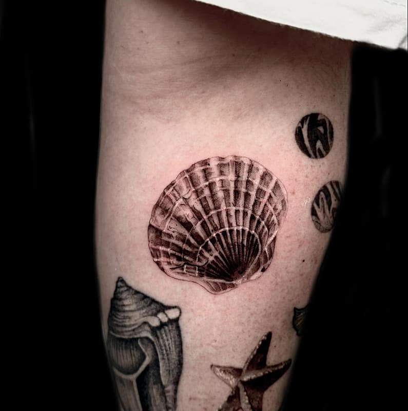 Tattoo by Irina Vlachoulis in Australia