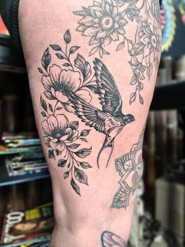 Tattoo by Sammy Spitshade tattoo