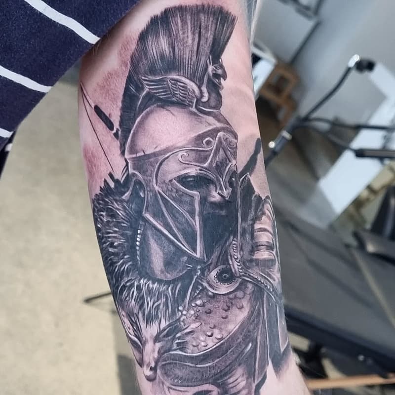 Illustrative tattoo by Shawn Ruste