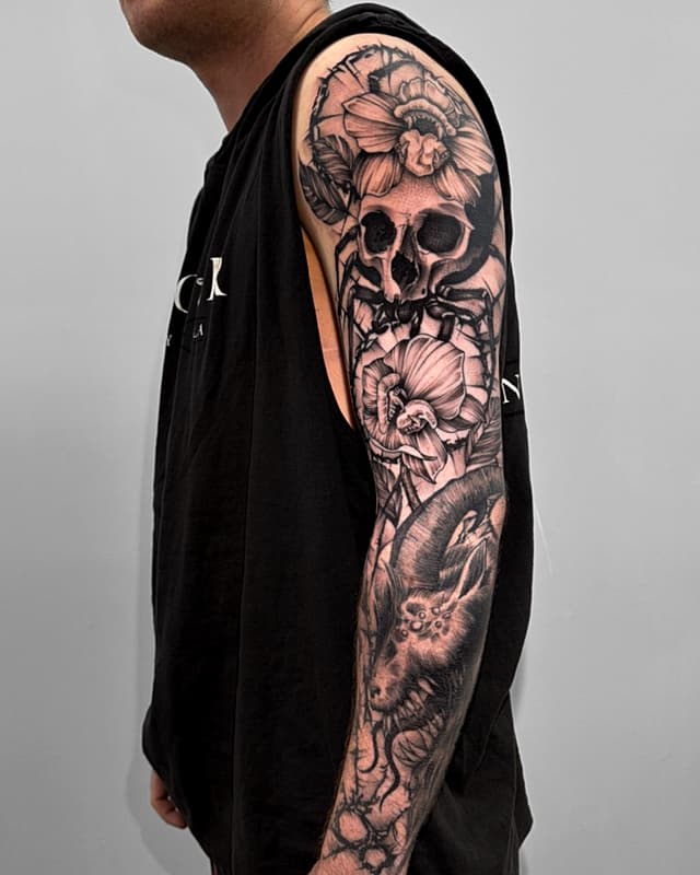 Blackwork tattoo by Kaizen Ink 