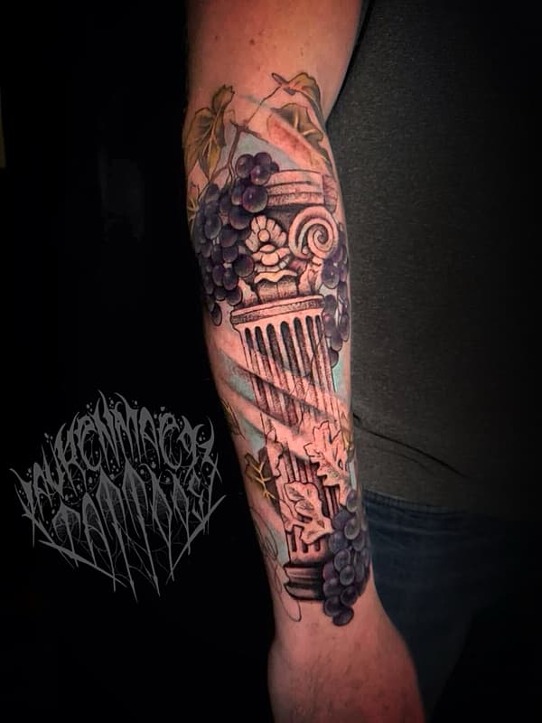Neo-Traditional tattoo by 🪷Lauren🪷