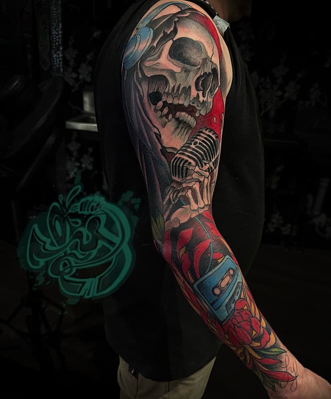 Neo-Traditional tattoo by 🪷Lauren🪷