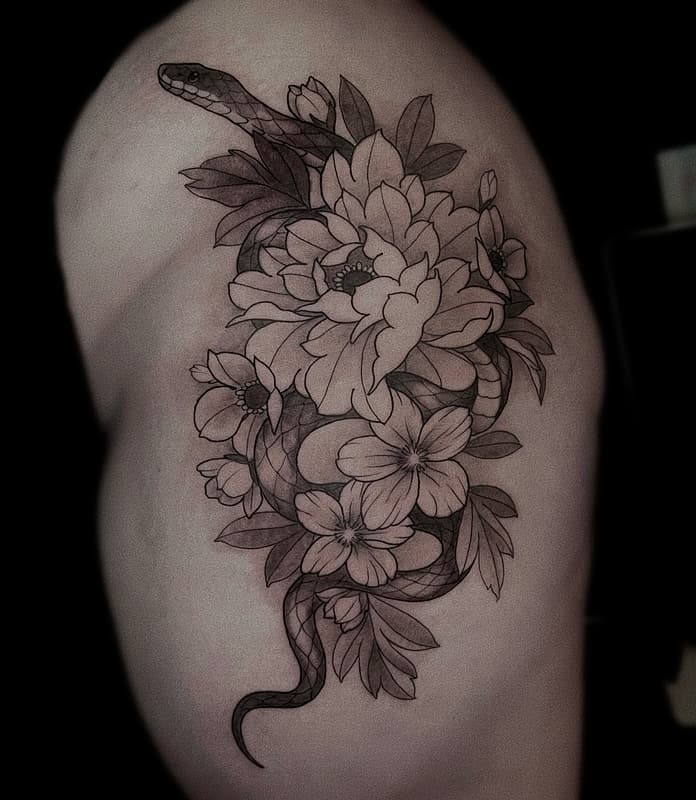 Neo-Traditional tattoo by Emily Elizabeth