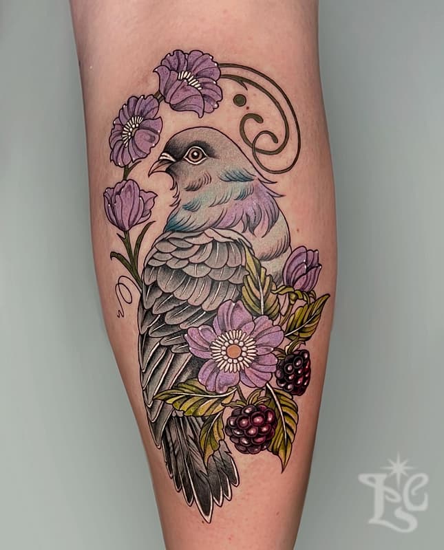 Art Nouveau tattoo by 𝐋𝐢𝐯 𝐂𝐚𝐫𝐨