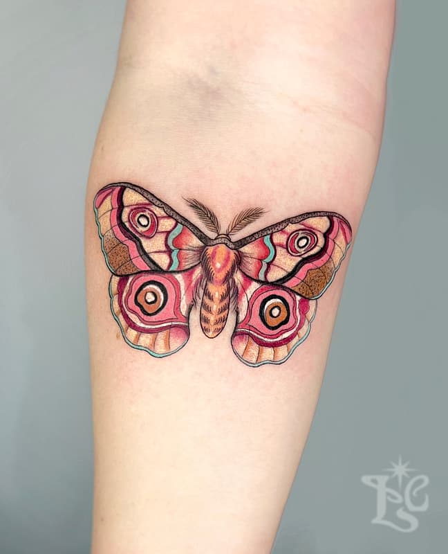 Art Nouveau tattoo by 𝐋𝐢𝐯 𝐂𝐚𝐫𝐨