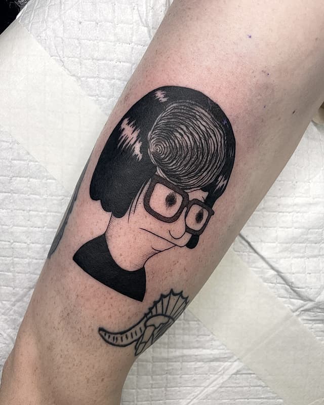 Blackwork tattoo by Phoebe : Melbourne tattoo artist