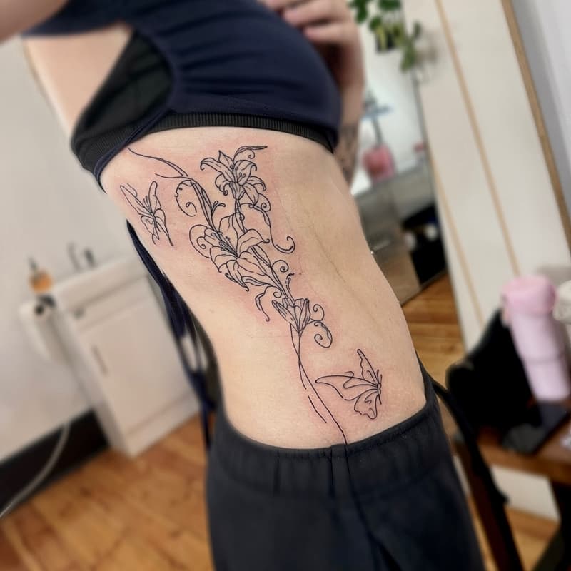 Geometric tattoo by Lucille Brawl Tattoos