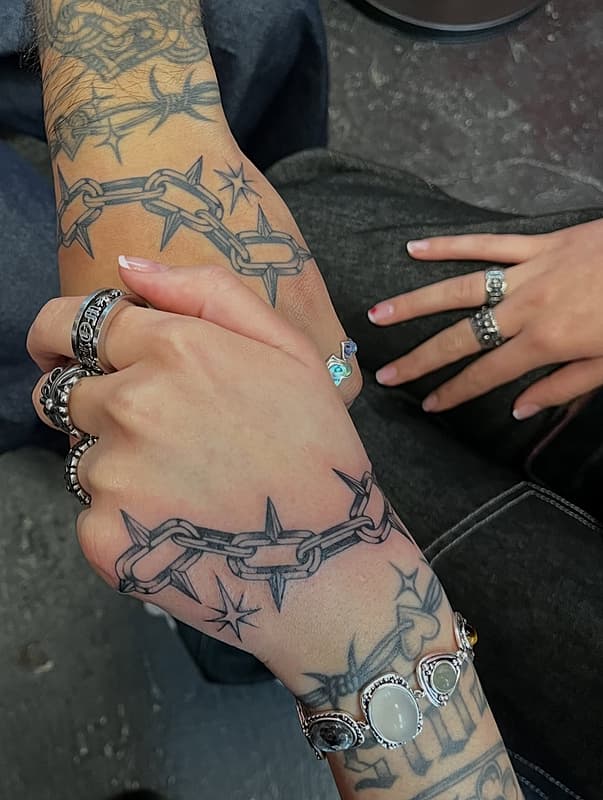 Tattoo by 𝖊𝖑𝖑𝖎𝖔𝖙𝖙 🌙✨ in Australia