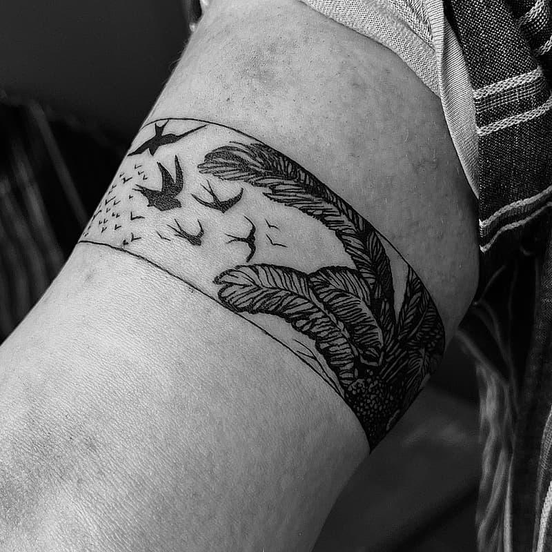 Illustrative tattoo by Stabby Gabby