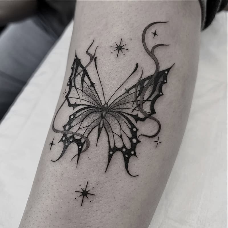 Tattoo by • 𝐆 𝐘 𝐏 𝐒 𝐘•𝐃 𝐎 𝐋 𝐋 •