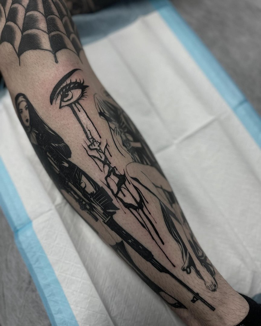 Blackwork tattoo by Dillon