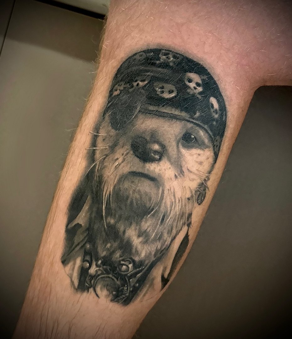 Tattoo by 𝕰𝖑𝖑𝖎𝖊 🦇♾️ in Melbourne