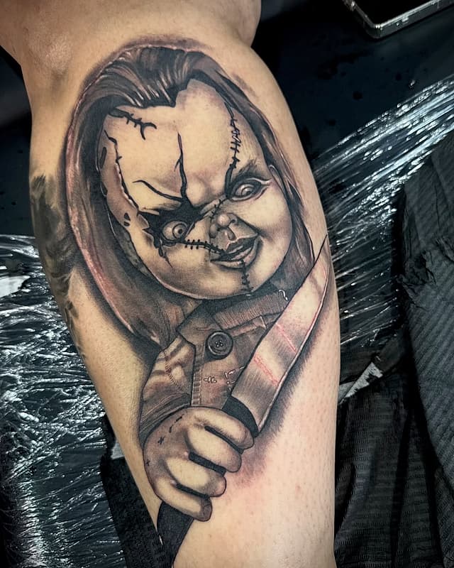 Realism (black & grey) by 𝕰𝖑𝖑𝖎𝖊 🦇♾️