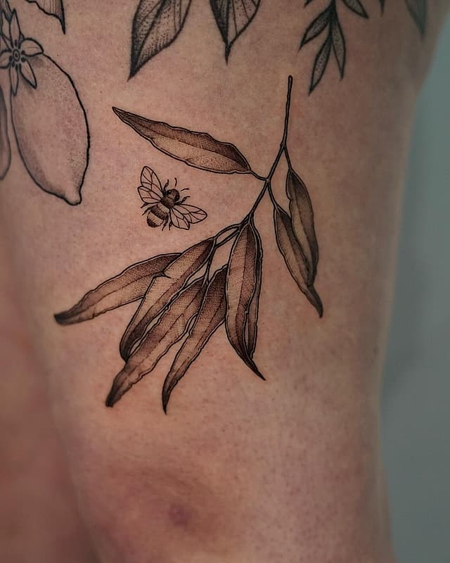 Blackwork tattoo by Majanie