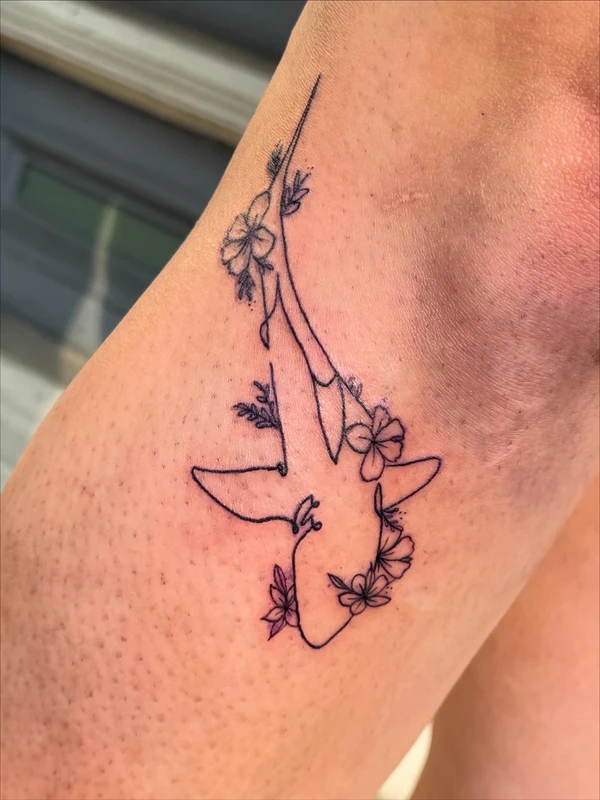 Neo-Traditional tattoo by Sabrina Lima