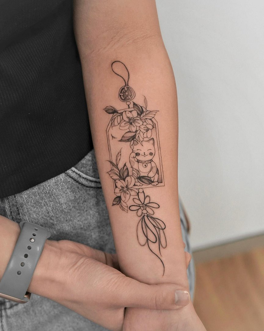 Fineline tattoo by Tu