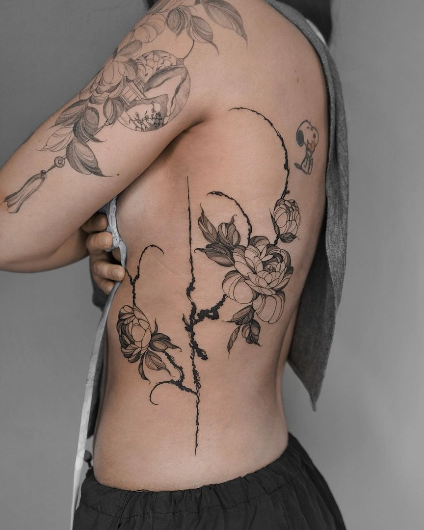 Fineline tattoo by Tu
