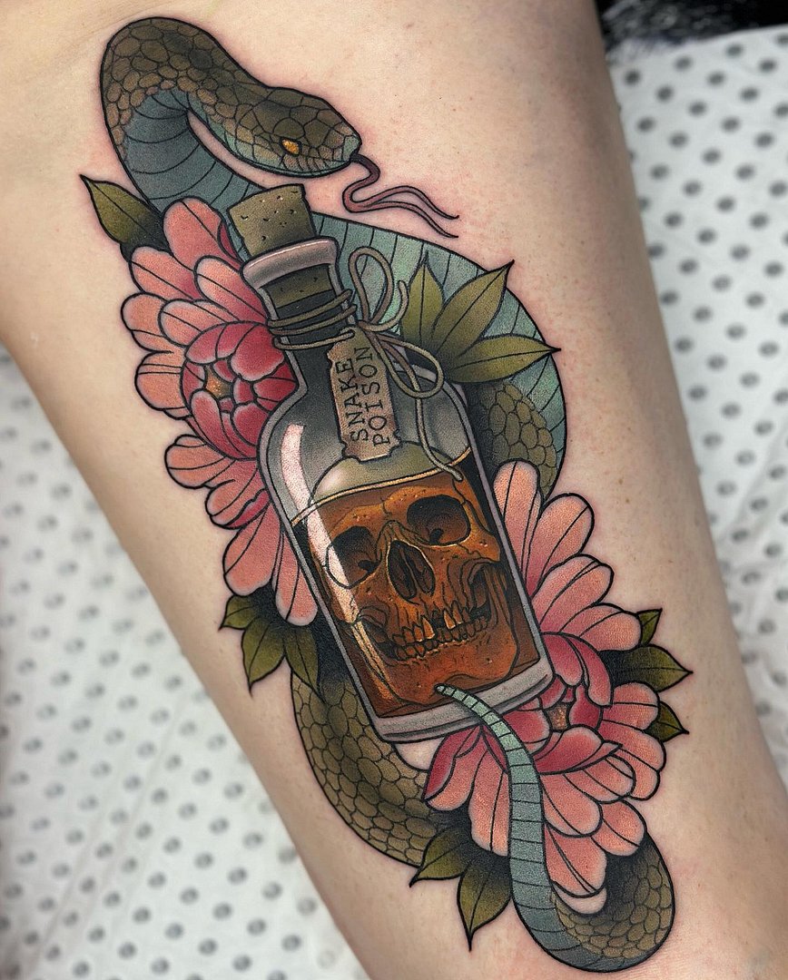 Neo-Traditional tattoo by Drew Shallis