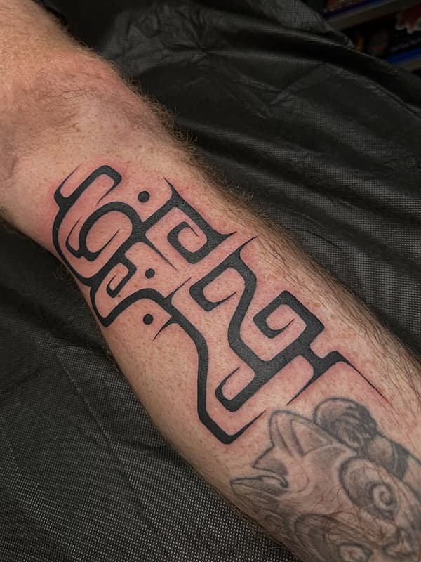 Tattoo by 𝕭𝖑𝖆𝖐𝖊 𝕾𝖆𝖓𝖙𝖔𝖘 in Sydney