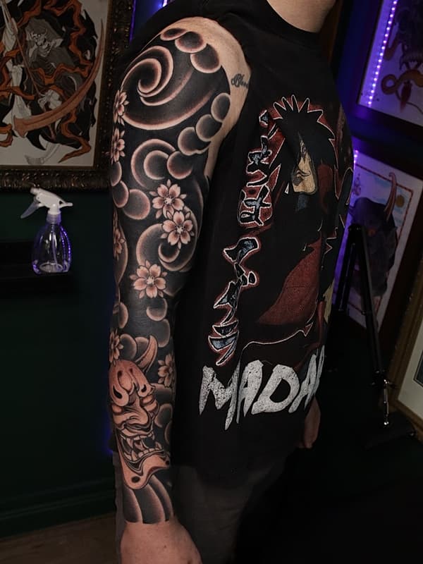 Neo-Japanese tattoo by 𝕭𝖑𝖆𝖐𝖊 𝕾𝖆𝖓𝖙𝖔𝖘