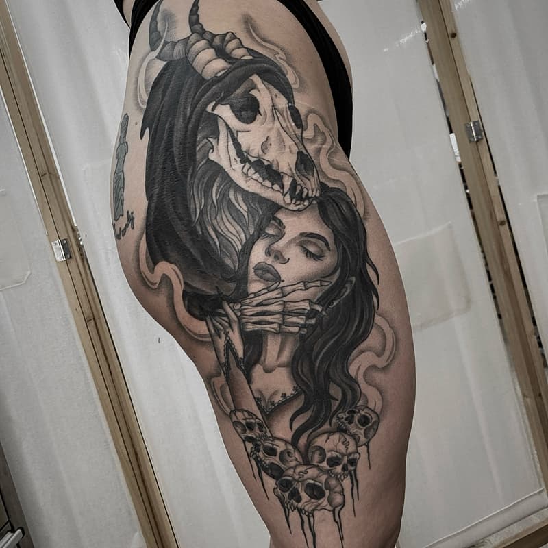 Illustrative tattoo by Mia Barix Tattoo