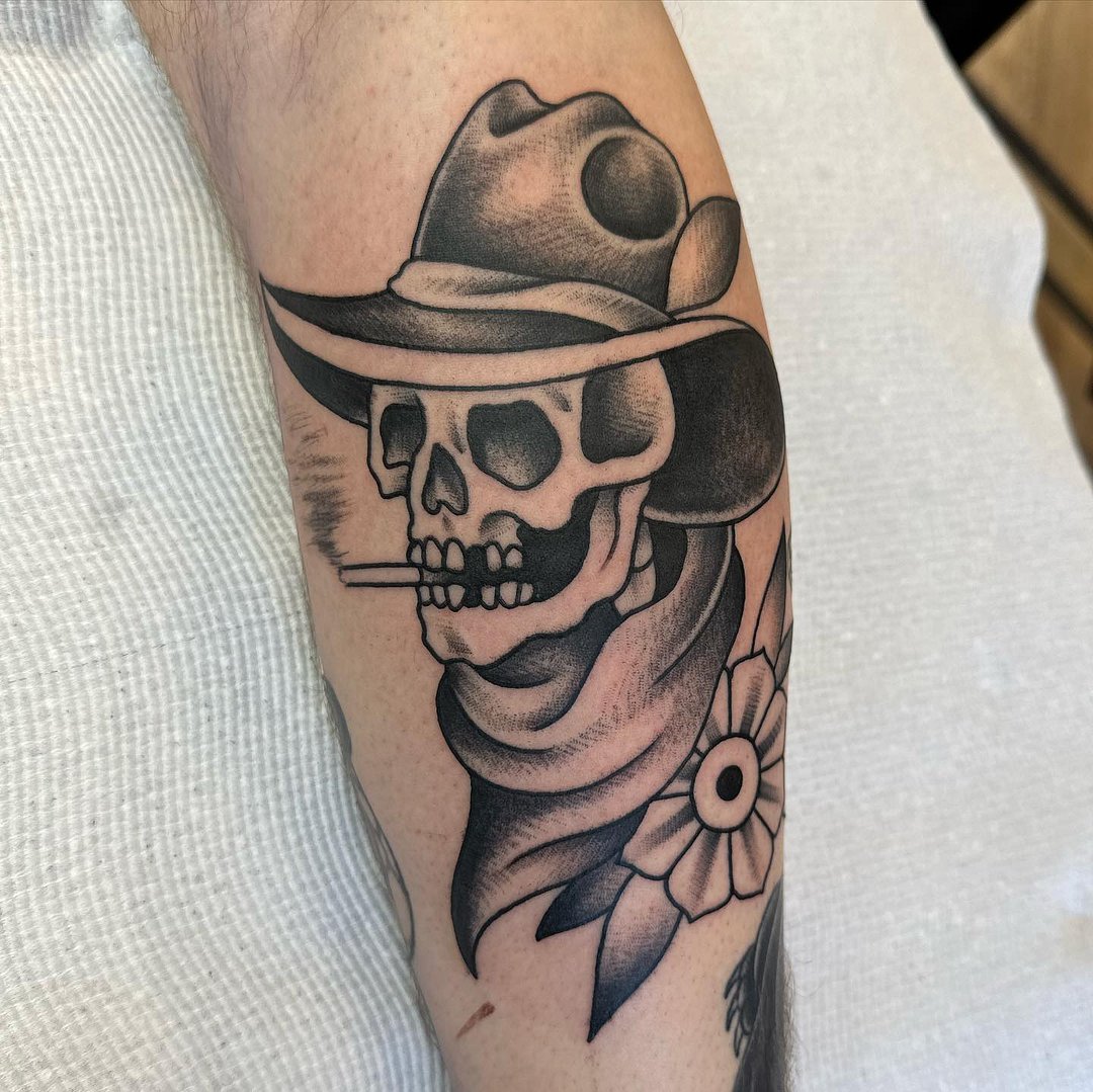 American Traditional tattoo by Mick Wade
