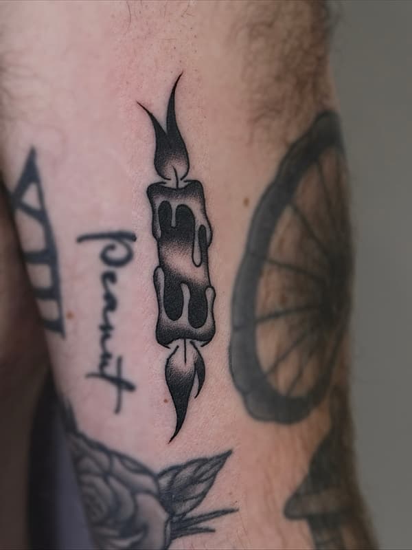 American Traditional tattoo by Pep Panbua