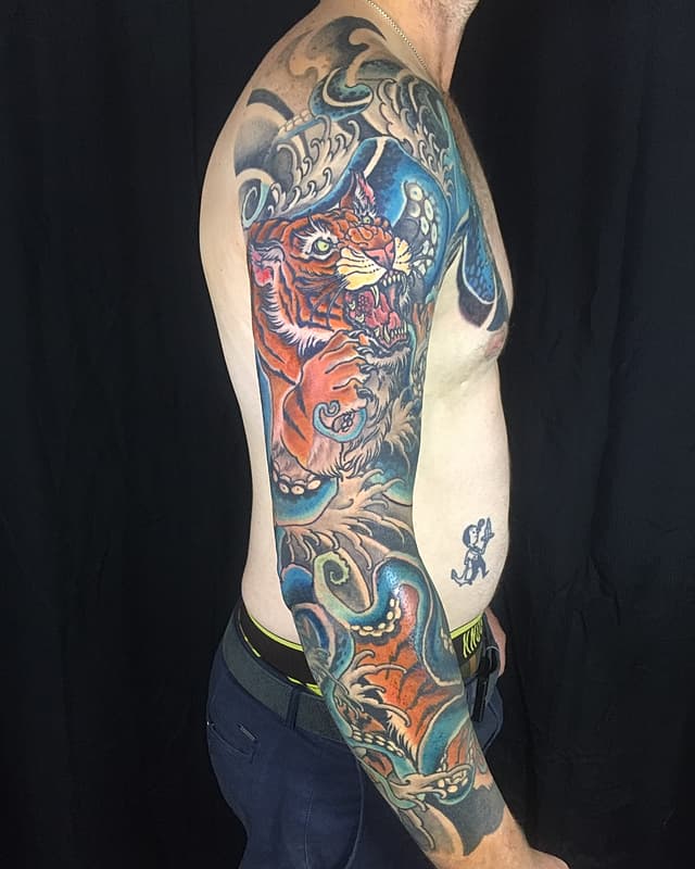 Neo-Japanese tattoo by Yo Tattooer
