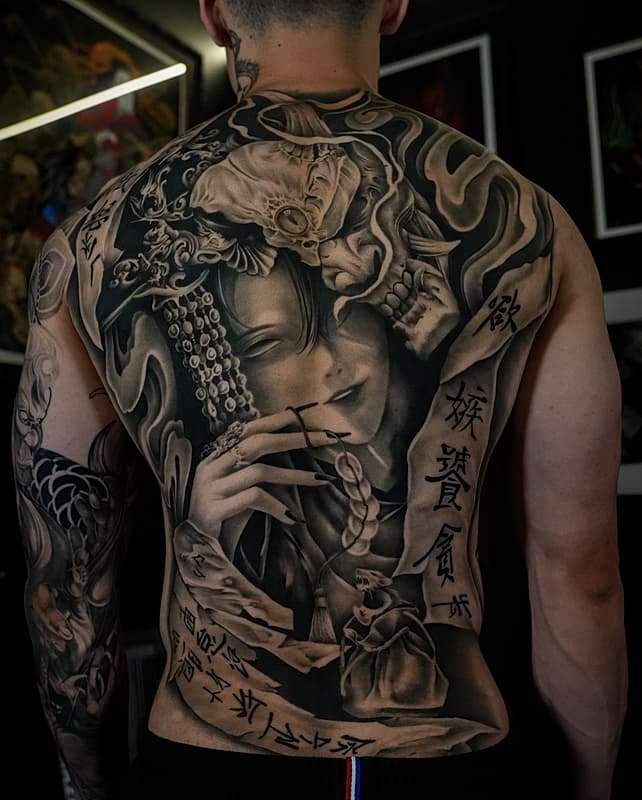Realism (black & grey) by Anthony Luu