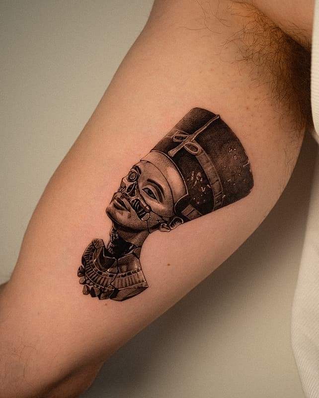 Fineline tattoo by Bobby Kerehoma