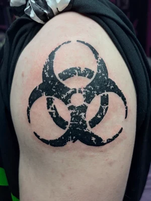 Blackwork tattoo by macetattooz