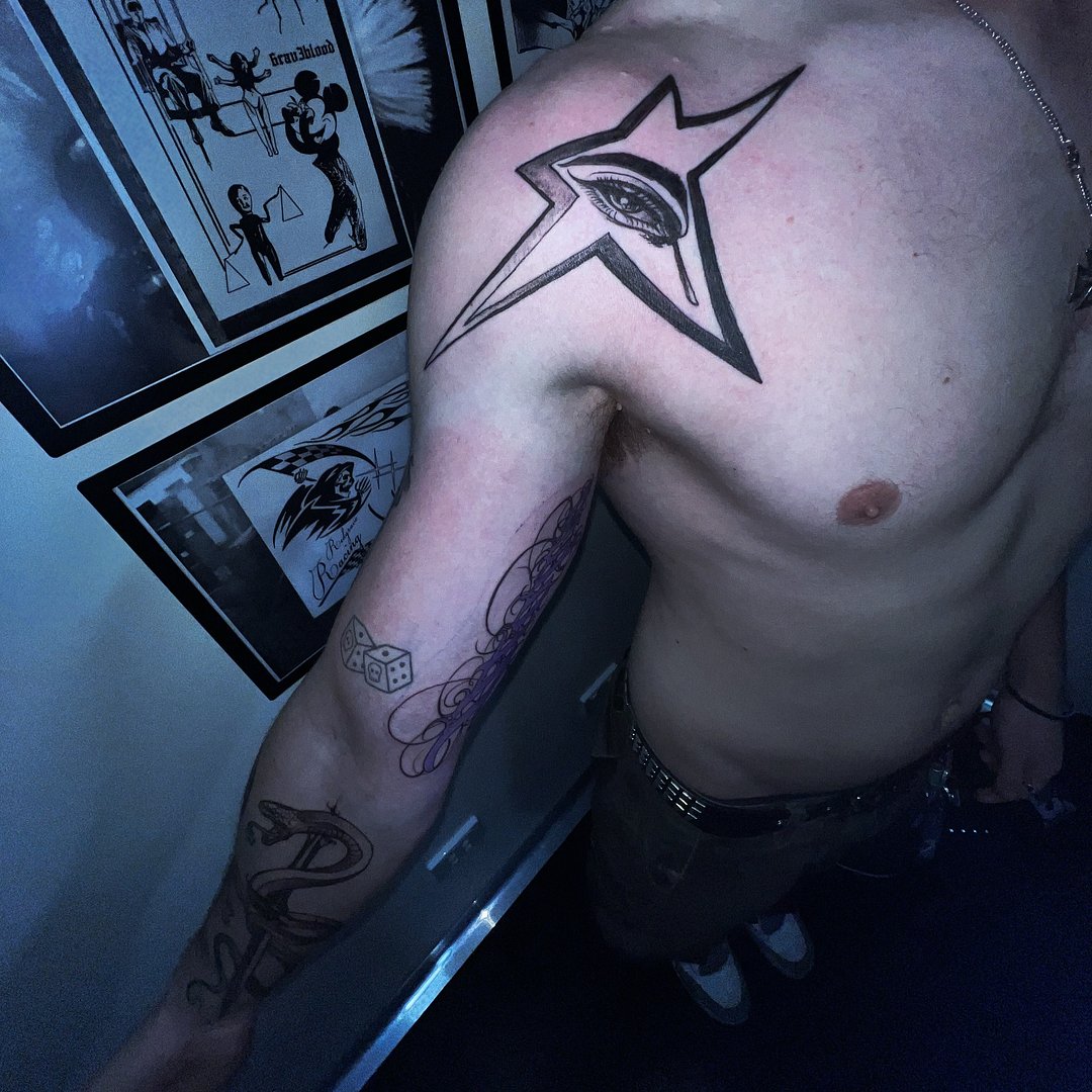 Tattoo by Dylan Redgrave