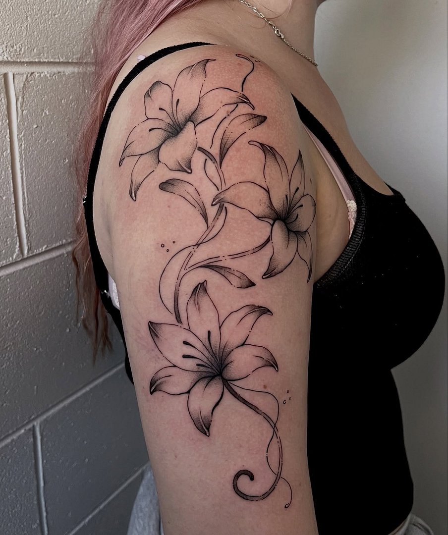 Illustrative tattoo by ✮ aleena  ✮