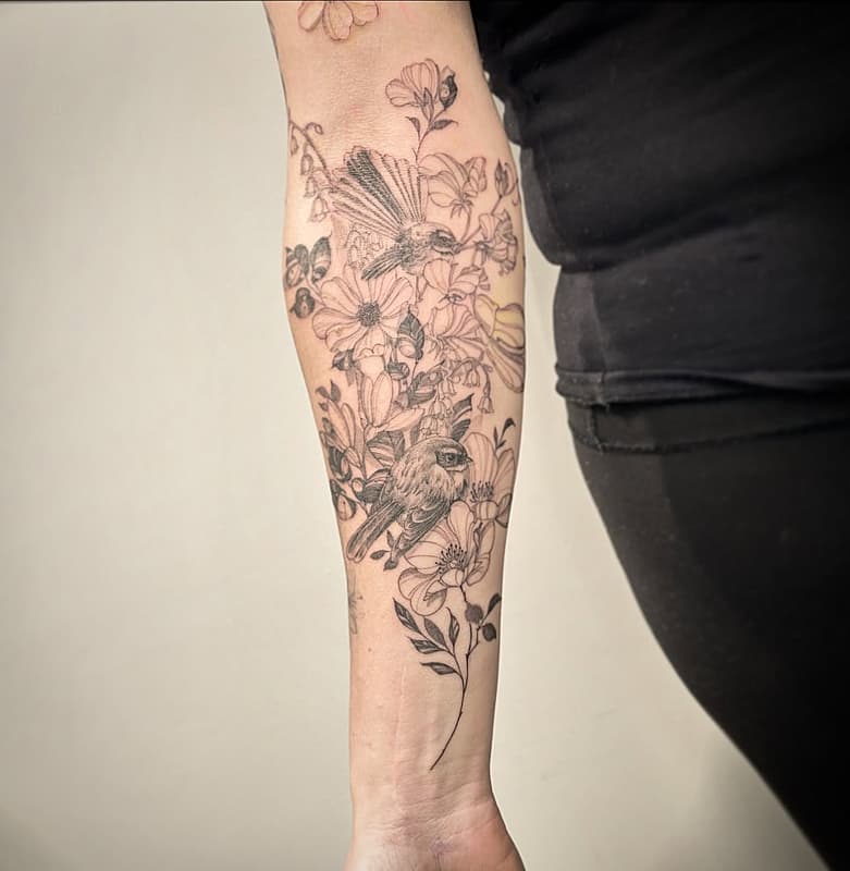 Tattoo by Kieran  🇳🇿 fineline tattoo