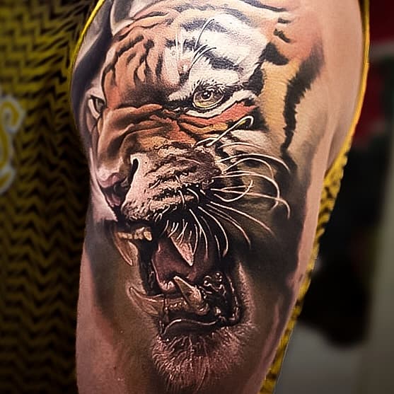 Tattoo by Fabian Danger De Gaillande