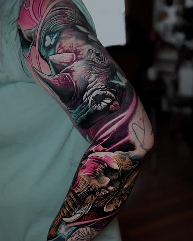 Realism (colour) tattoo by Fabian Danger De Gaillande