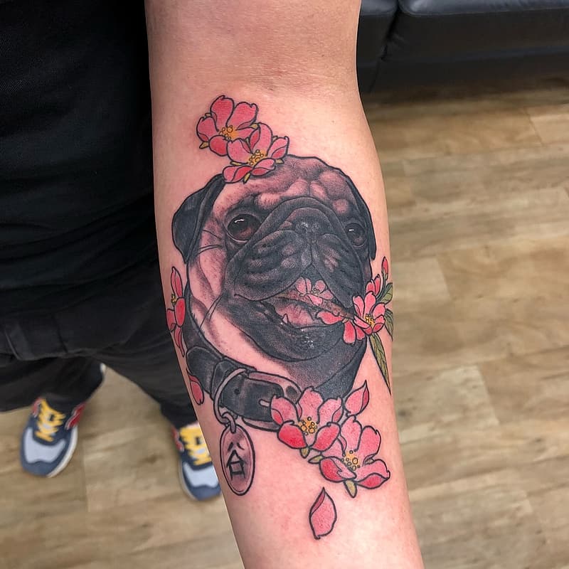 Illustrative tattoo by Stickybonessmith